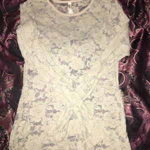 Rose lace shirt size Large